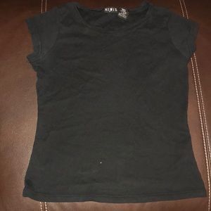 A black shirt